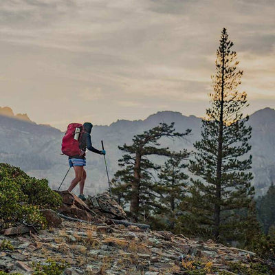 /collections/mochilas-y-equipo
